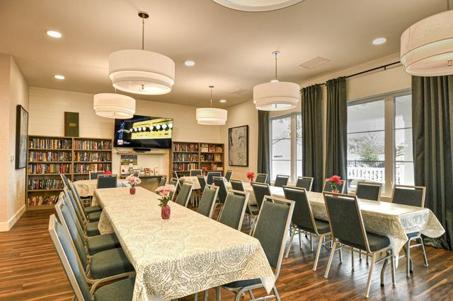 19 Crooked Island Circle, Murrells Inlet, SC 29576