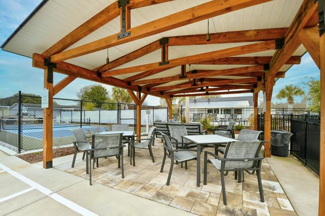 19 Crooked Island Circle, Murrells Inlet, SC 29576