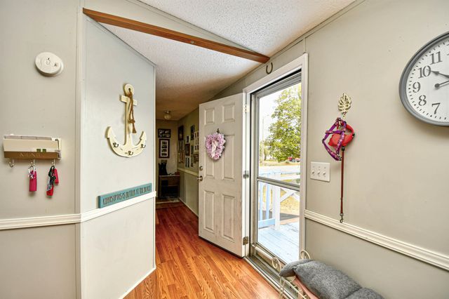 19 Crooked Island Circle, Murrells Inlet, SC 29576