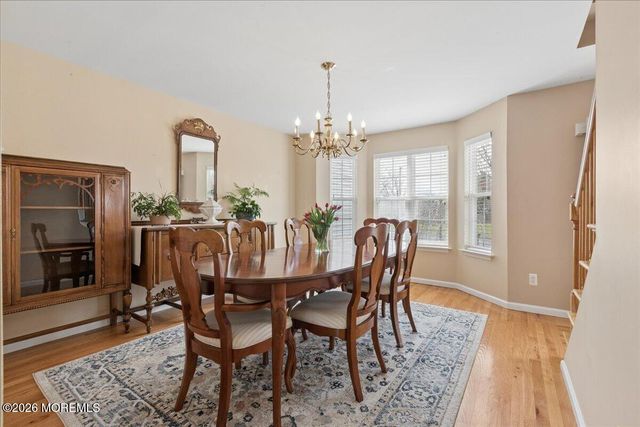 7 Natale Way, Farmingdale, NJ 07727