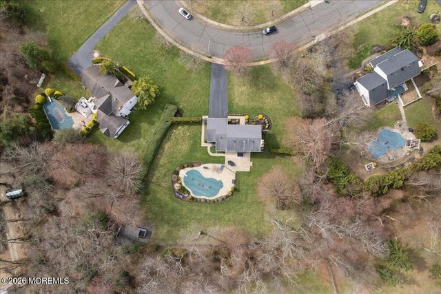 7 Natale Way, Farmingdale, NJ 07727