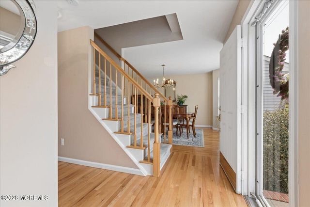 7 Natale Way, Farmingdale, NJ 07727