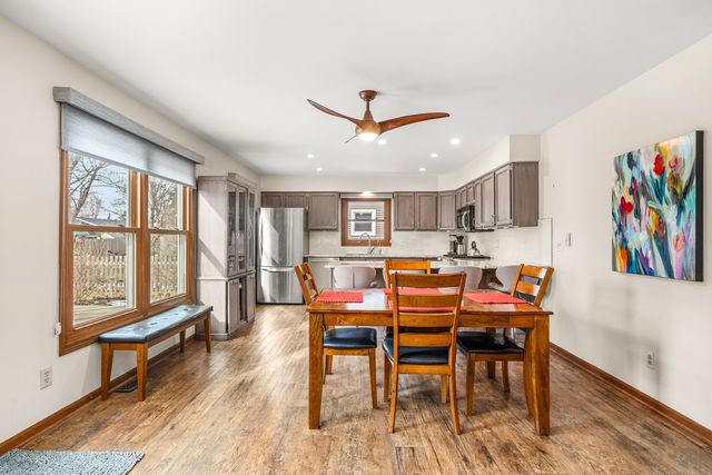 540 Parkside Drive, Elburn, IL 60119