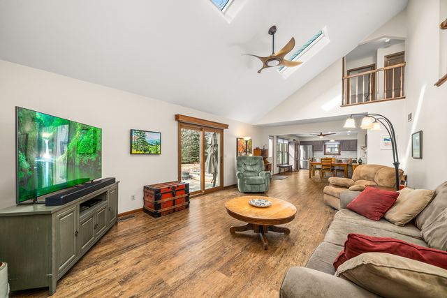 540 Parkside Drive, Elburn, IL 60119