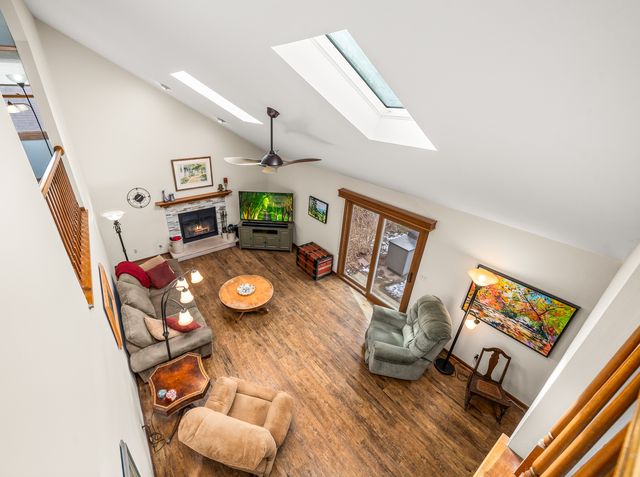 540 Parkside Drive, Elburn, IL 60119