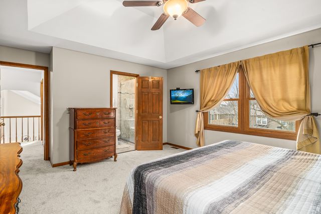 540 Parkside Drive, Elburn, IL 60119