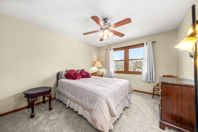 540 Parkside Drive, Elburn, IL 60119