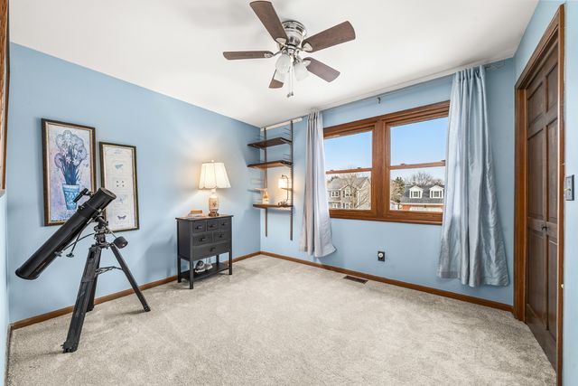 540 Parkside Drive, Elburn, IL 60119