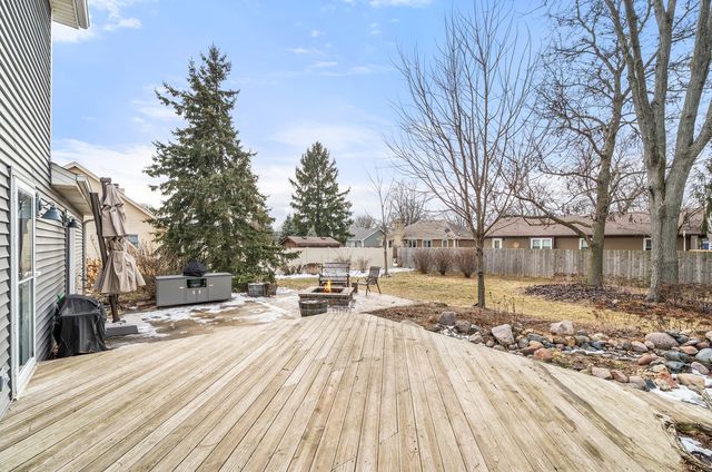 540 Parkside Drive, Elburn, IL 60119