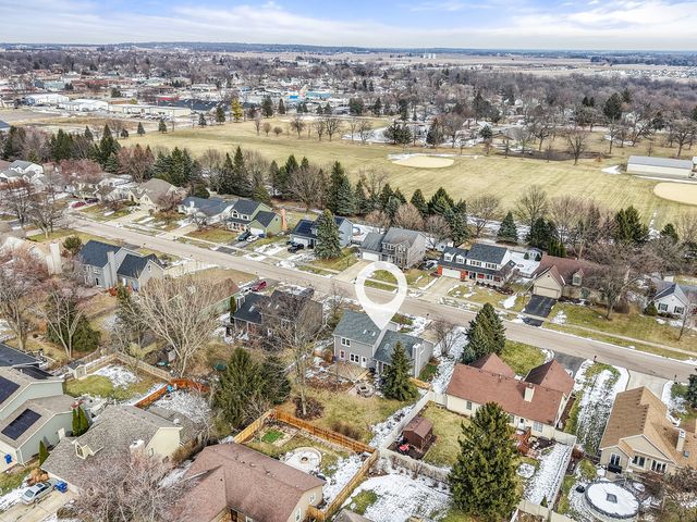 540 Parkside Drive, Elburn, IL 60119