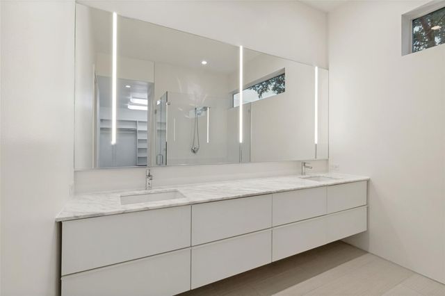 4401 Roseland Avenue A, Dallas, TX 75204