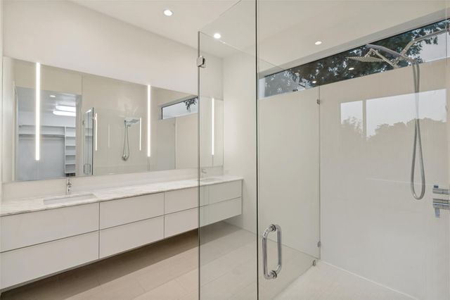 4401 Roseland Avenue A, Dallas, TX 75204