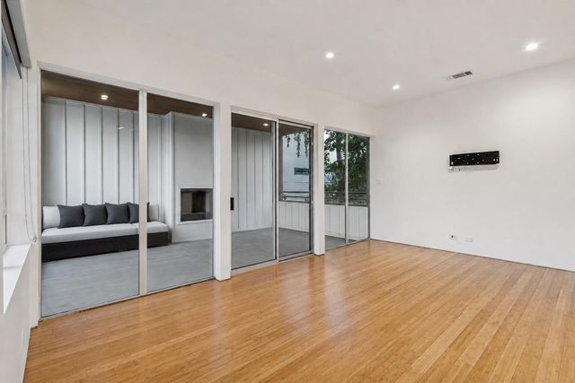 4401 Roseland Avenue A, Dallas, TX 75204