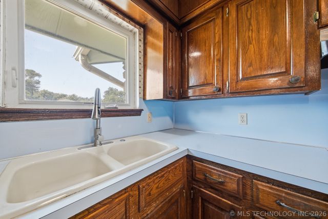 12203 S 88th East Avenue, Bixby, OK 74008