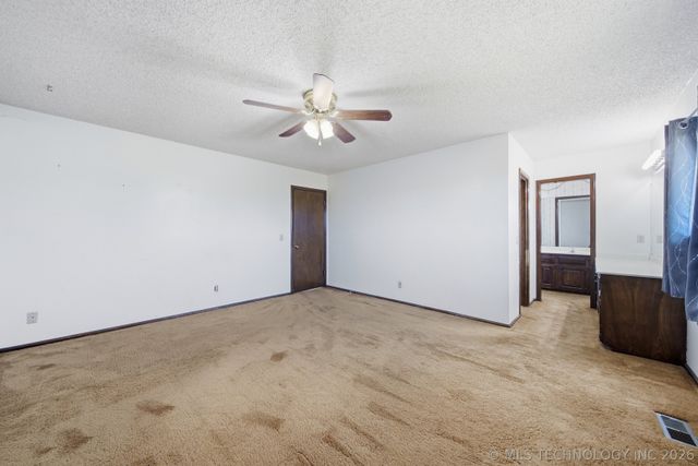 12203 S 88th East Avenue, Bixby, OK 74008