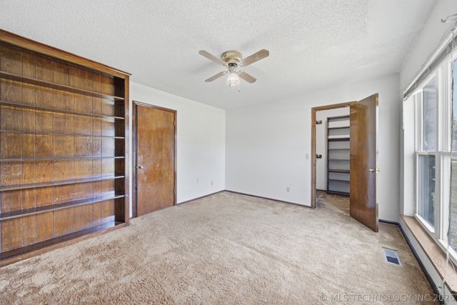 12203 S 88th East Avenue, Bixby, OK 74008
