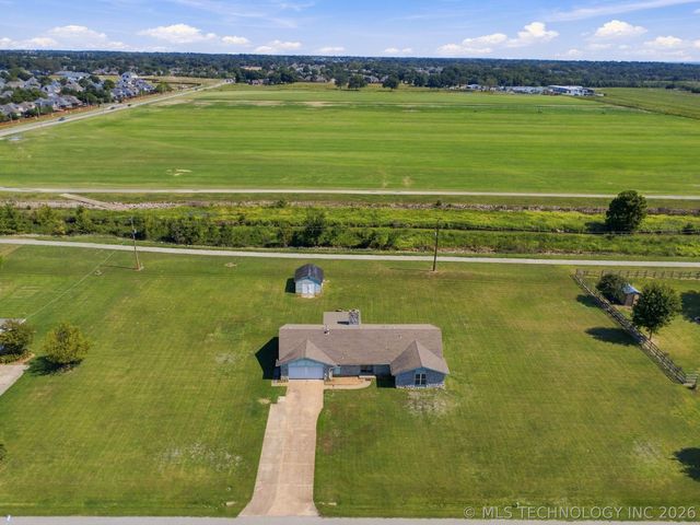 12203 S 88th East Avenue, Bixby, OK 74008