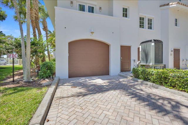1581 Bow Line Road, Fort Pierce, FL 34949
