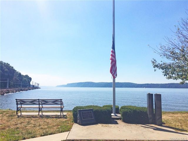 1 S Astor Street 401, Irvington, NY 10533