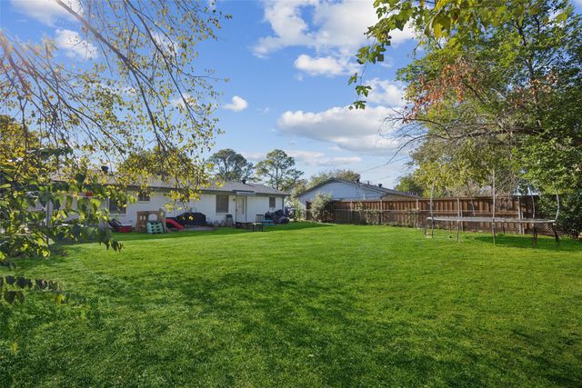 904 Nelson Terrace, Bedford, TX 76022