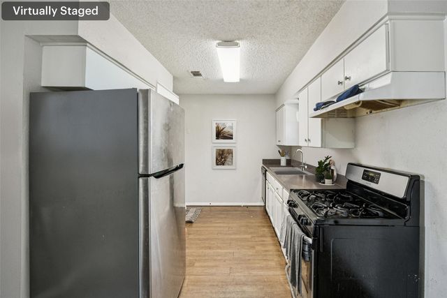 904 Nelson Terrace, Bedford, TX 76022