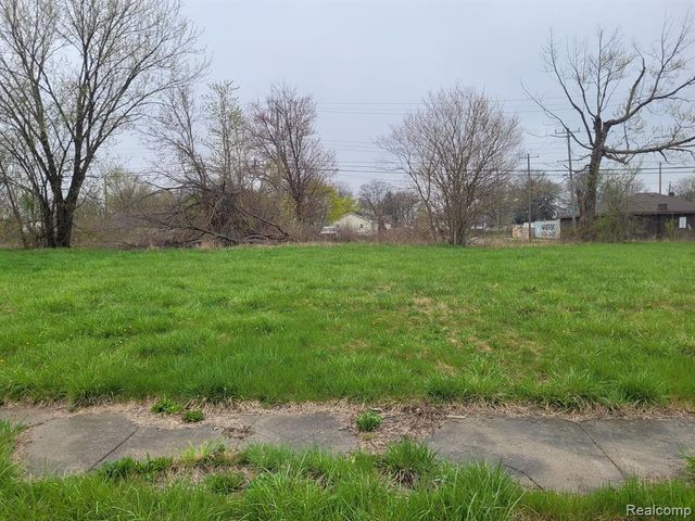 3935 Beaconsfield Street, Detroit, MI 48224