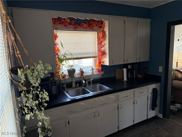 3130 Lincoln Way W, Massillon, OH 44647