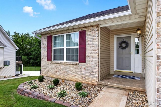 4130 Cripple Creek Court, Wentzville, MO 63385