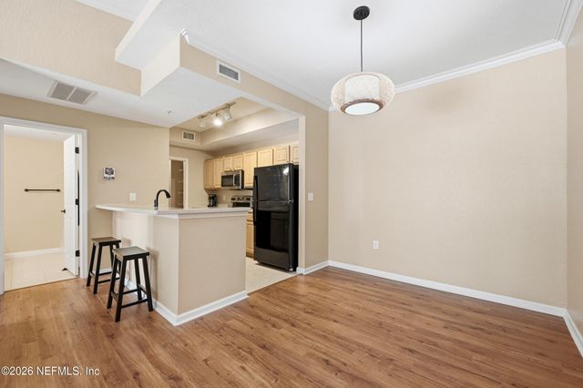 10075 GATE Parkway N 911, Jacksonville, FL 32246