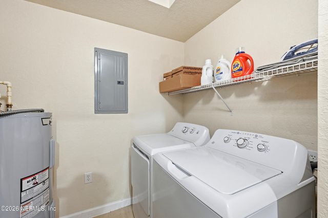 10075 GATE Parkway N 911, Jacksonville, FL 32246