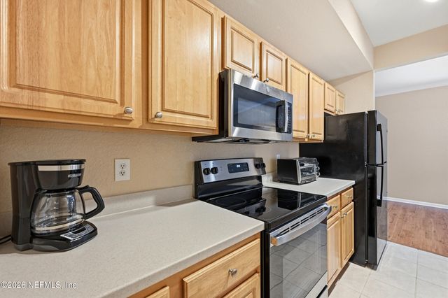 10075 GATE Parkway N 911, Jacksonville, FL 32246