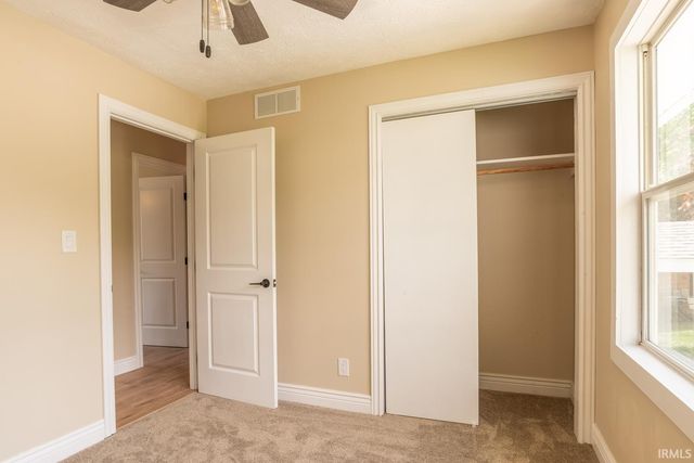 131 E Cooper Court, Ellettsville, IN 47429