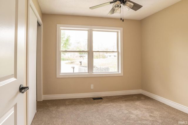 131 E Cooper Court, Ellettsville, IN 47429