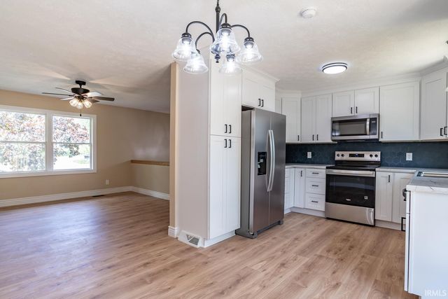 131 E Cooper Court, Ellettsville, IN 47429