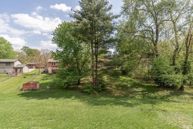131 E Cooper Court, Ellettsville, IN 47429