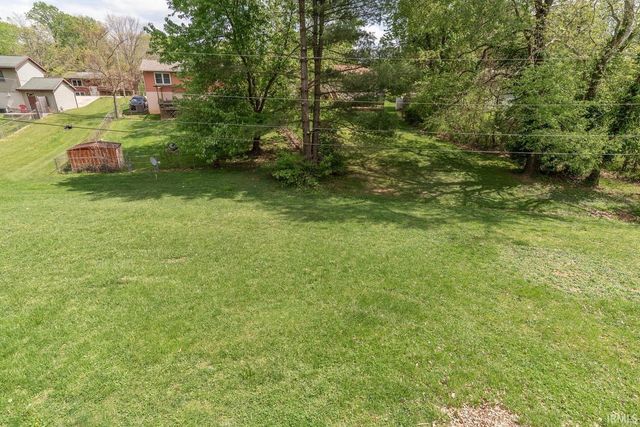 131 E Cooper Court, Ellettsville, IN 47429