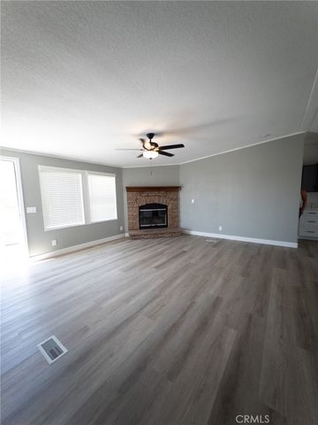 8925 Oleander, California City, CA 93505