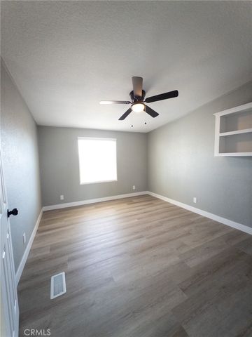 8925 Oleander, California City, CA 93505