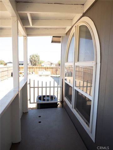 8925 Oleander, California City, CA 93505