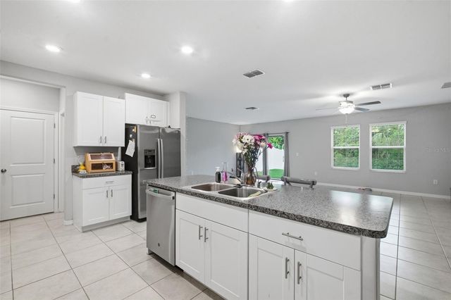 4808 WILD SENNA BOULEVARD, Tampa, FL 33619