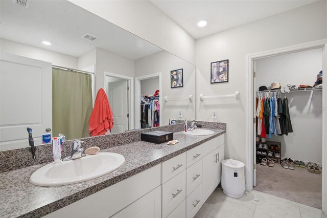4808 WILD SENNA BOULEVARD, Tampa, FL 33619