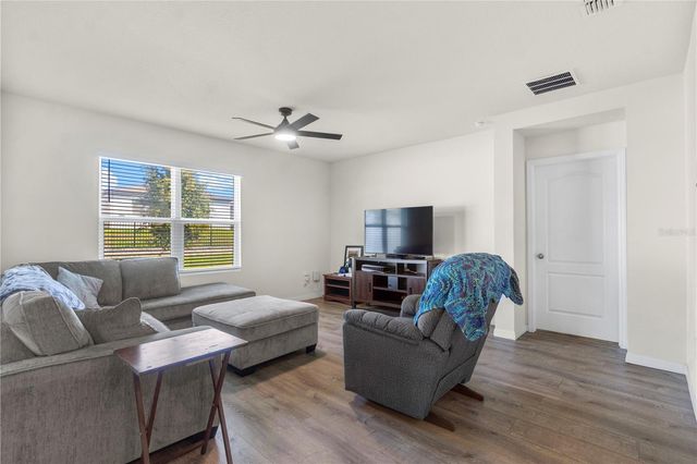 29320 ARMOYAN BOULEVARD, Leesburg, FL 34748