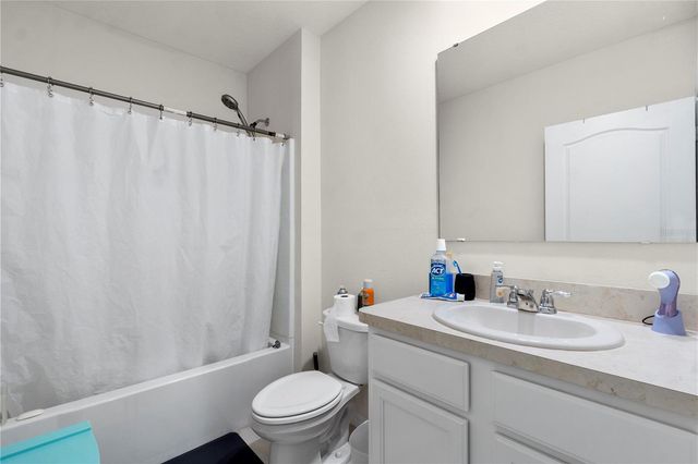 29320 ARMOYAN BOULEVARD, Leesburg, FL 34748