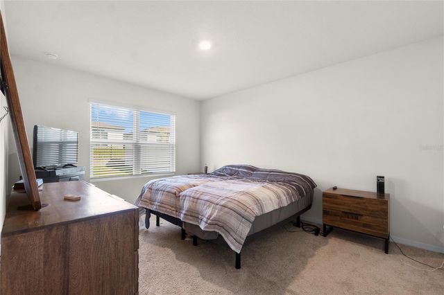 29320 ARMOYAN BOULEVARD, Leesburg, FL 34748