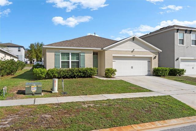 29320 ARMOYAN BOULEVARD, Leesburg, FL 34748