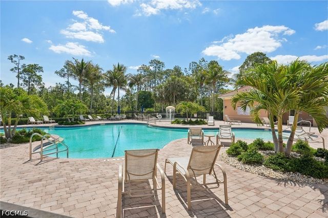 2536 Laurentina LN, Cape Coral, FL 33909