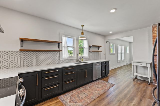 445 College Hill Road, Waco, KY 40385