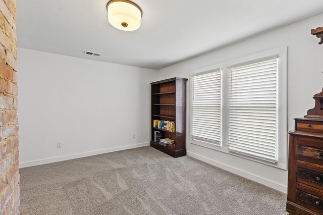 445 College Hill Road, Waco, KY 40385