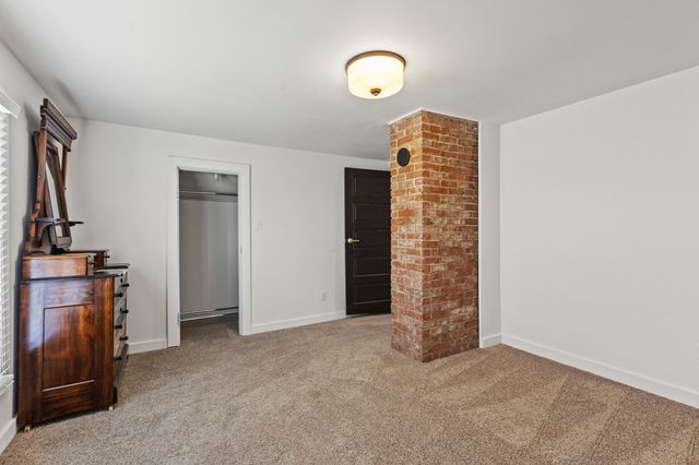 445 College Hill Road, Waco, KY 40385