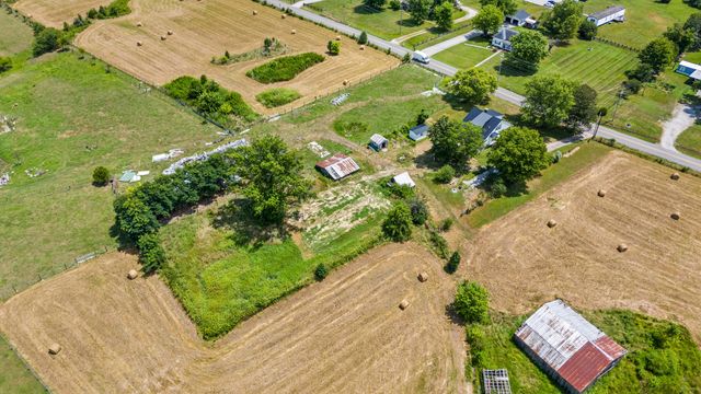 445 College Hill Road, Waco, KY 40385